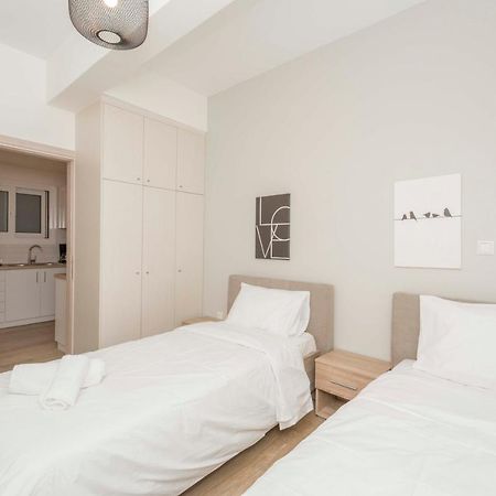 Modern flat in Central Athens #4 Exterior foto